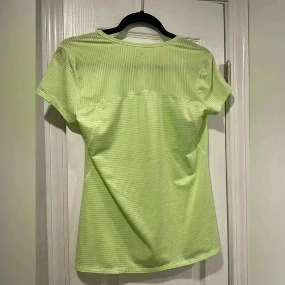 Athleta Neon Striped Round Neck Short Sleeve Pullover Activewear Top Size Medium - Picture 5 of 10
